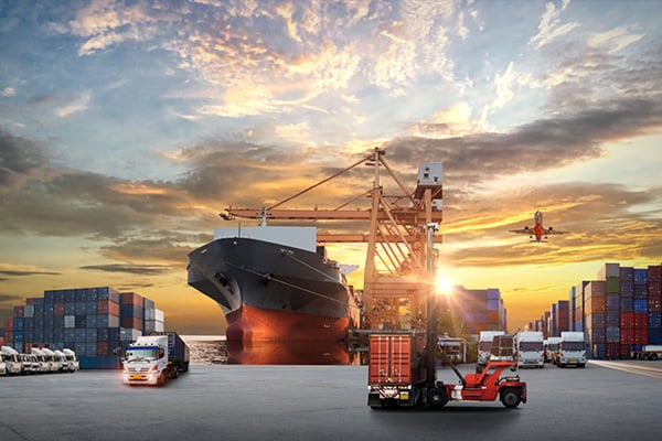 Exploring the Best Practices for Managing Risks in Multi-Modal Cargo Consolidation