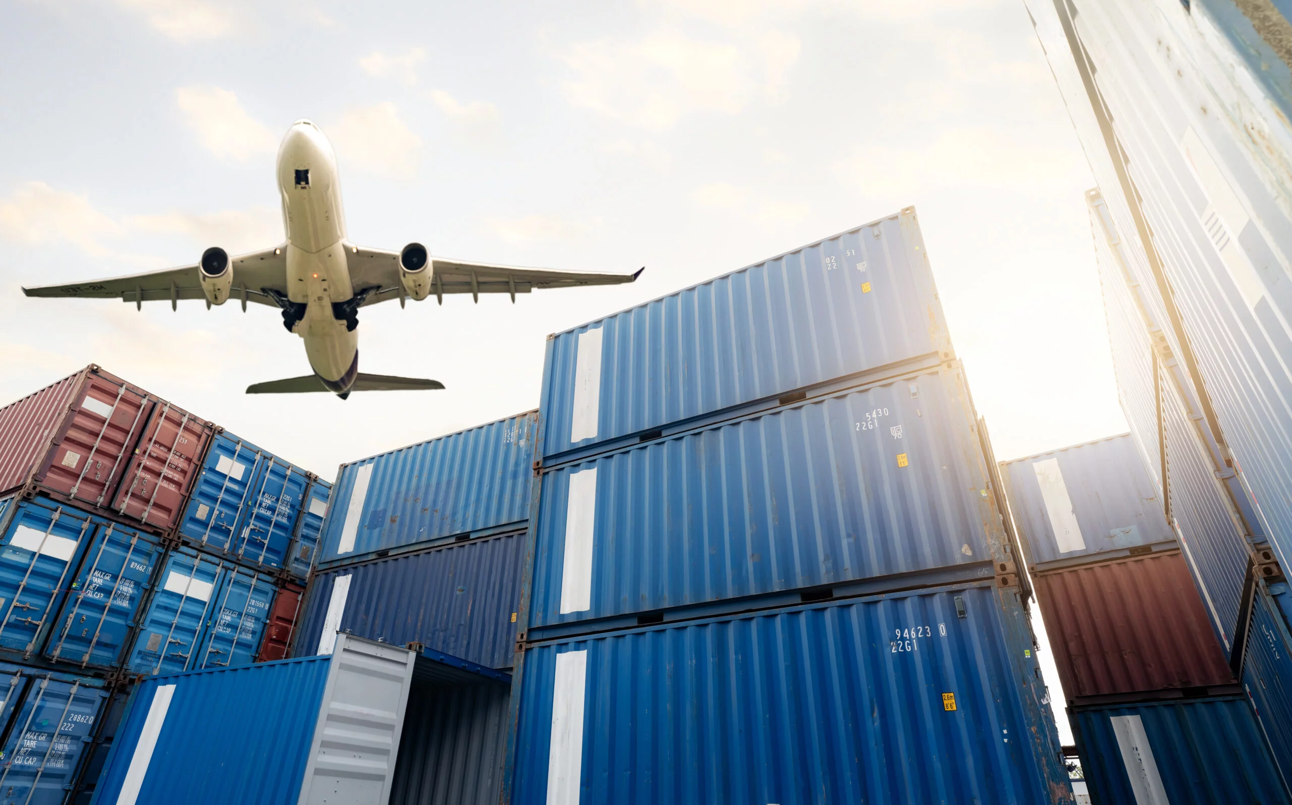 Tracking Your Shipment: What Air Freight Customers Should Expect